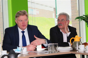 Staatssecretaris Martin van Rijn (PvdA) bezoekt Houten